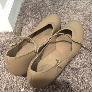 Dance shoes